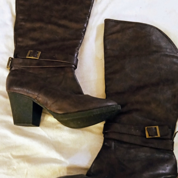 Shoes - Women's boots